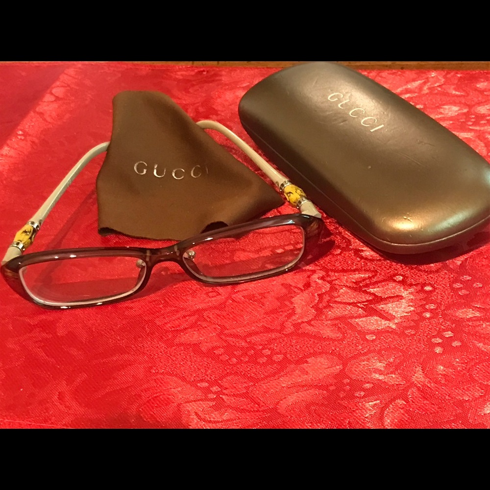Additional photos for the Gucci glasses